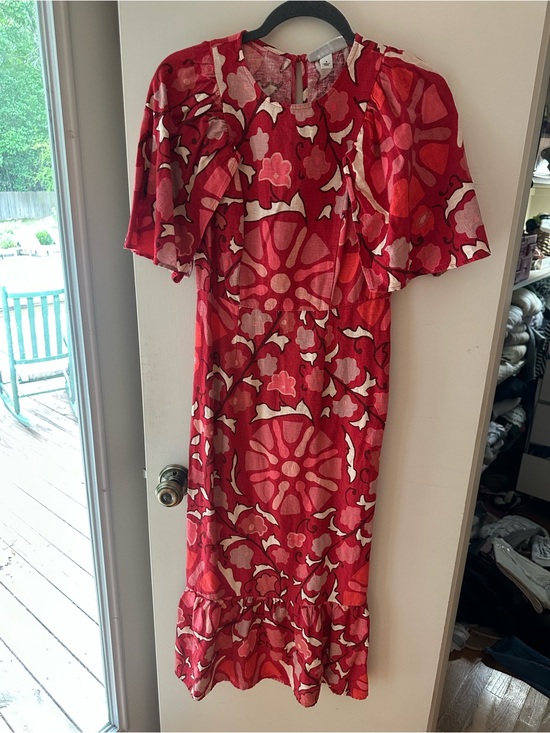 RHODE Dresses & Skirts - RHODE Red Floral Maxi Dress with Flutter Sleeves